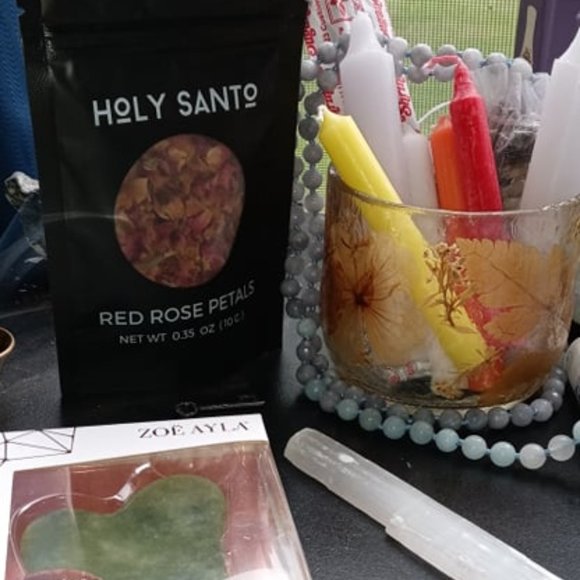 Marvelous Magickal Mystery Box // Full Tarot Deck - Picture 6 of 6